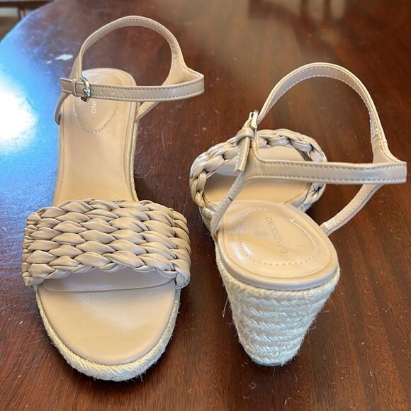 Bandolino Jingle 3 tan ankle strap wedge sandals Size 10M NWOT - Picture 5 of 7
